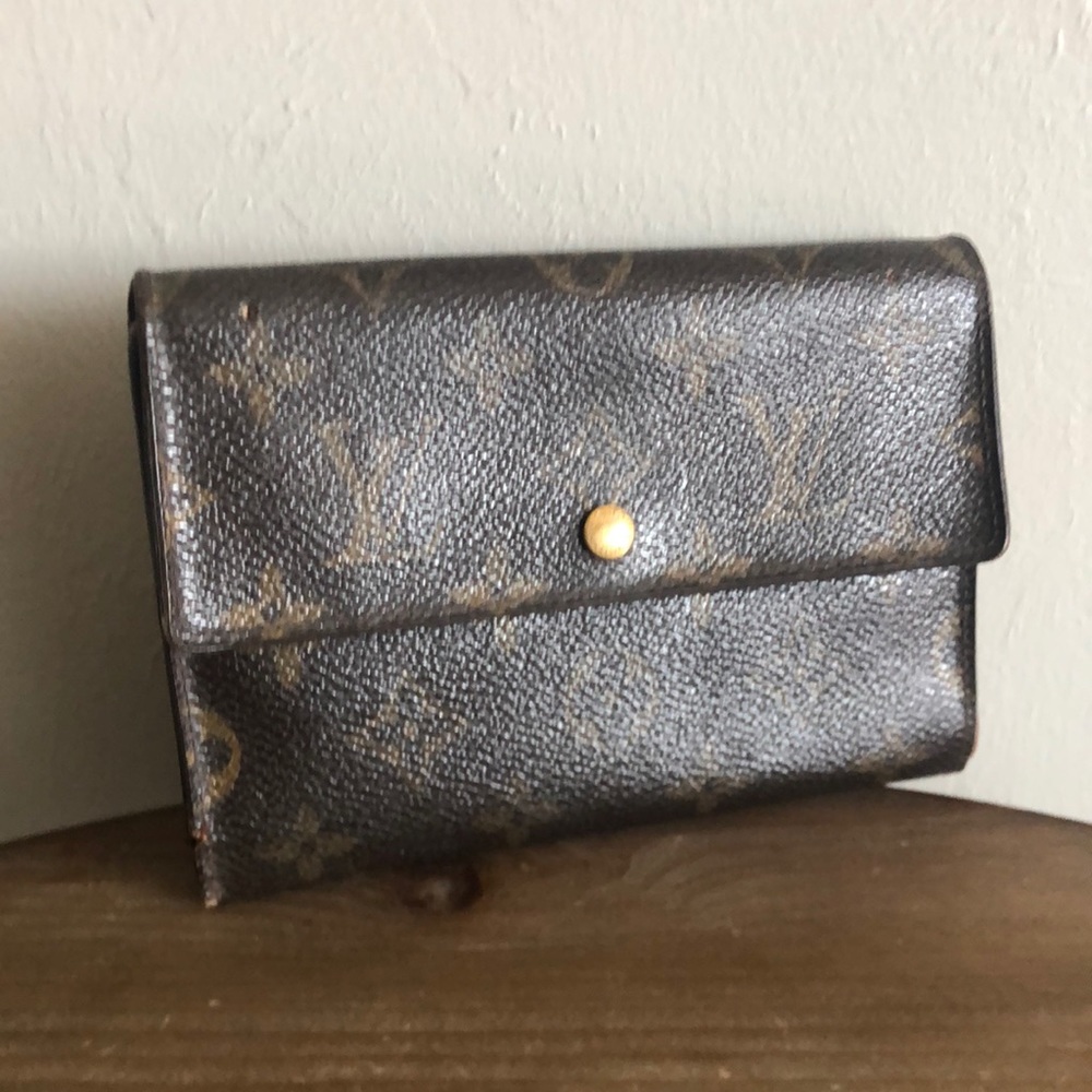Louis Vuitton Monogram Compact Wallet